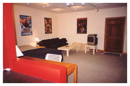 01-Guest_House_Inside_NW_to_SE_6-04